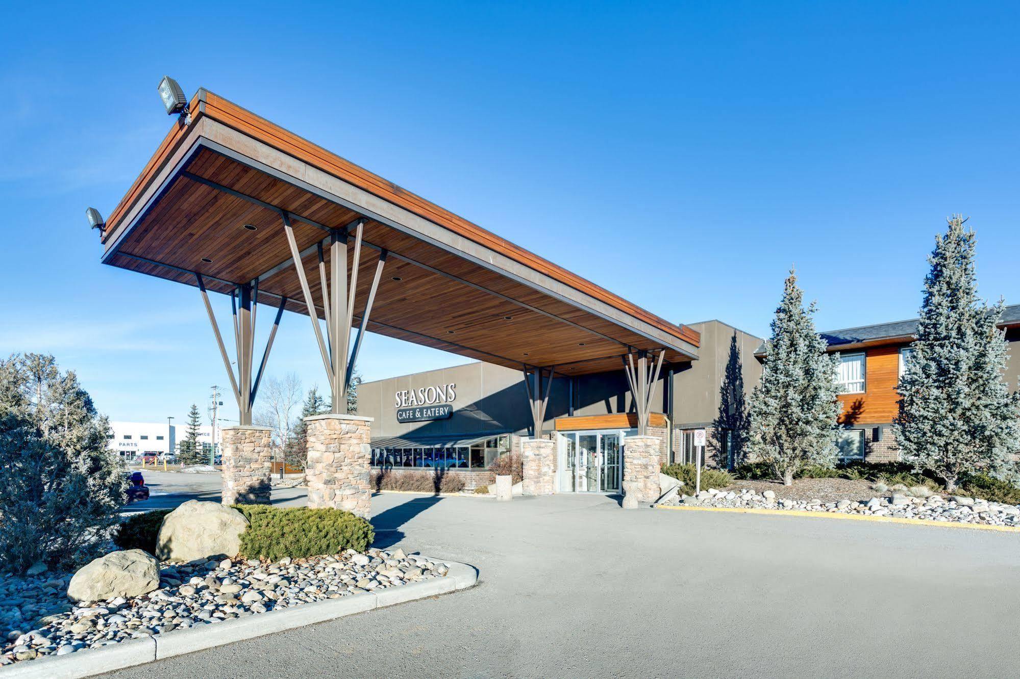 Heritage Inn Hotel & Convention Centre - High River Exteriör bild